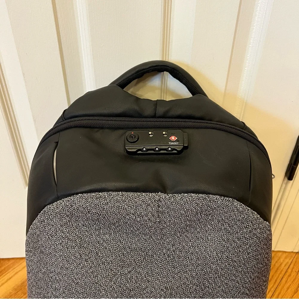 Korin Click Pack Pro Anti-theft TSA USB Charge Backpack Gray